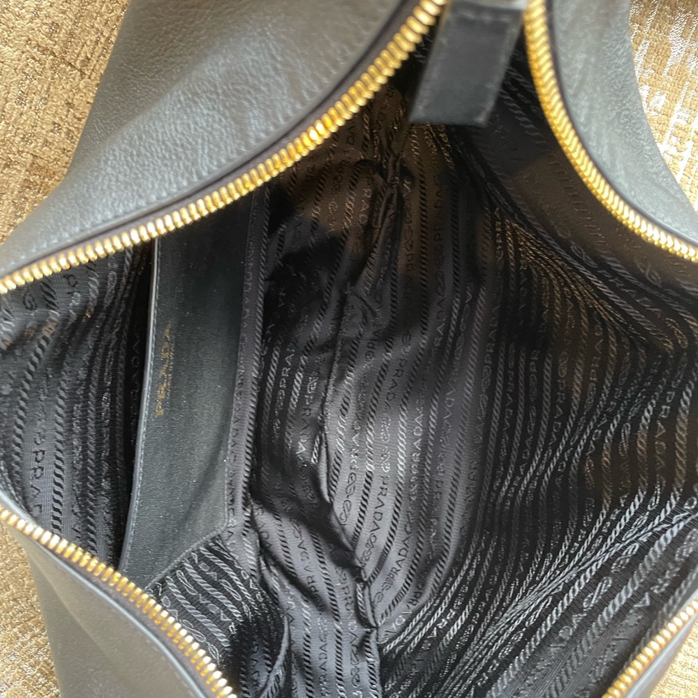 Prada Black Hobo Leather Bag - Picture 4 of 11